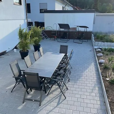 In Der Holiday home Wuestenrot